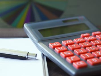 calculator 723925 1923