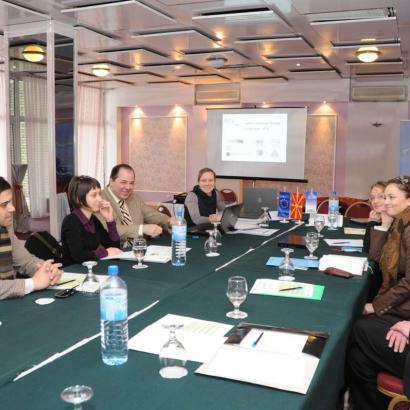 Vmesni sestanek v Skopju